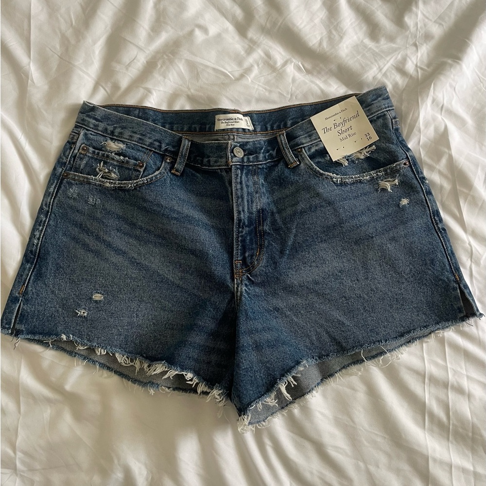Women’s Abercrombie and fitch Jean shorts